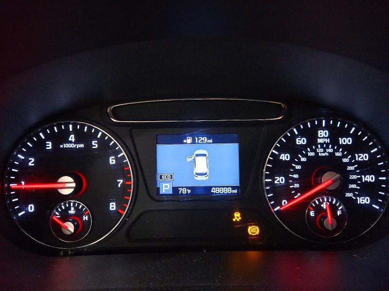 49731406 :رقم المزاد ، 5XYPG4A32KG557158 vin ، 2019 Kia Sorento مزاد بيع