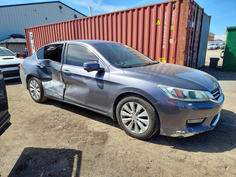 2015 Honda Accord მანქანა იყიდება აუქციონზე, vin: 1HGCR2F85FA801328, აუქციონის ნომერი: 51602316
