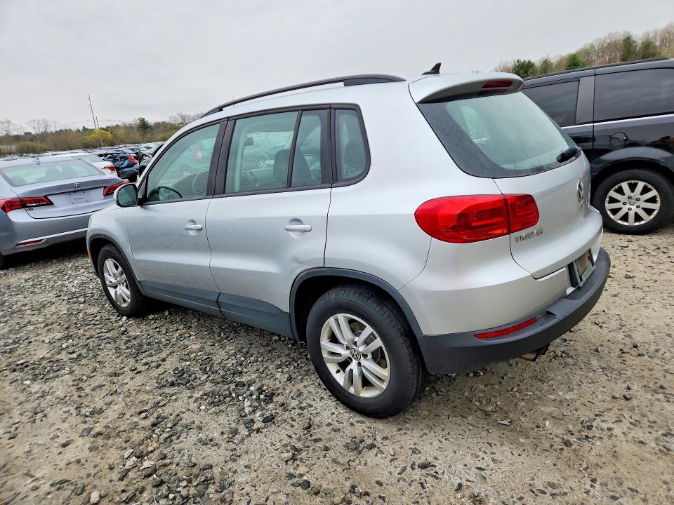 2017 Volkswagen Tiguan მანქანა იყიდება აუქციონზე, vin: WVGBV7AX1HK000423, აუქციონის ნომერი: 50929116