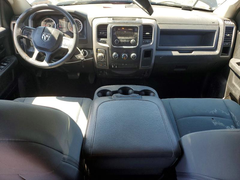 48752176 :رقم المزاد ، 3C6RR7KT6JG264535 vin ، 2018 Ram 1500 مزاد بيع