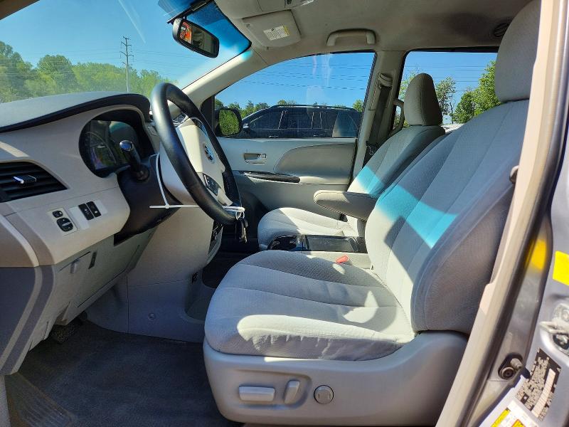 Продажа на аукционе авто 2011 Toyota Sienna, vin: 5TDKK3DCXBS133101, номер лота: 50407046