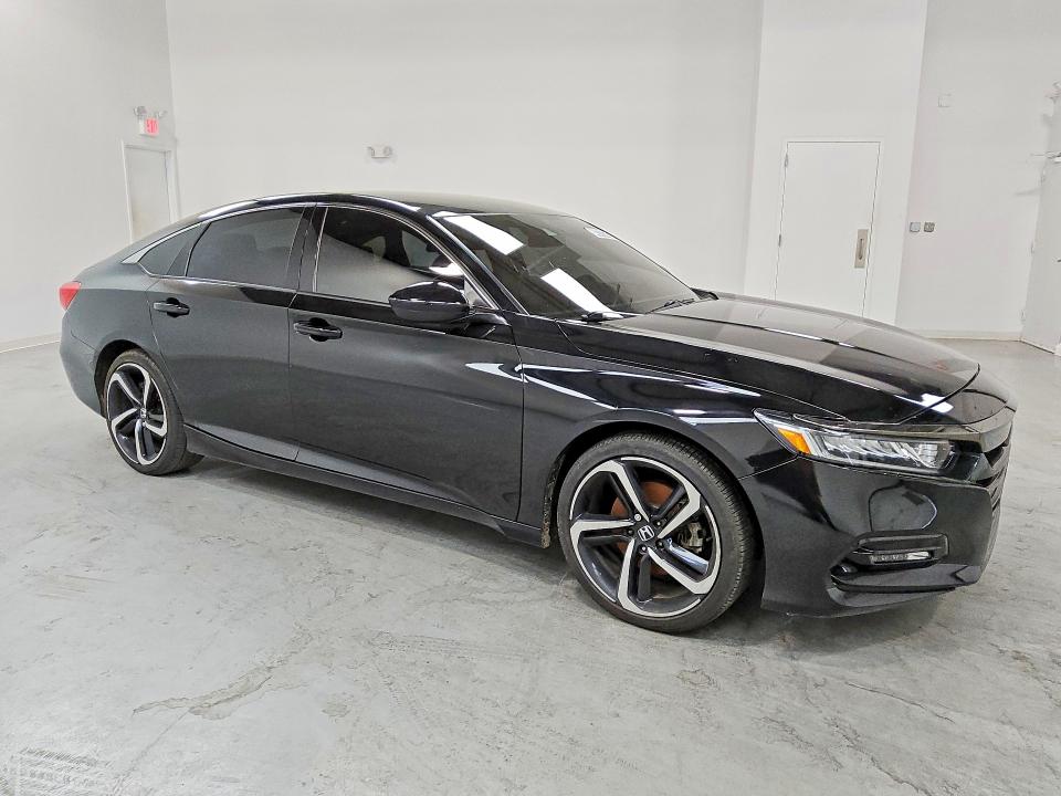 Продажа на аукционе авто 2019 Honda Accord, vin: 1HGCV1F39KA166554, номер лота: 48707606