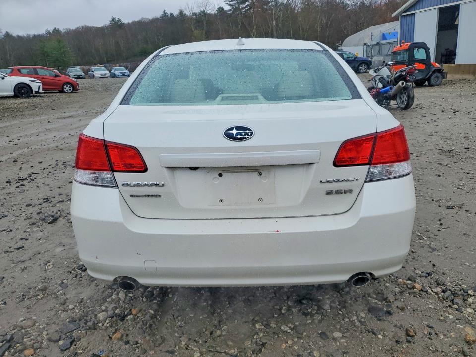 51877436 :رقم المزاد ، 4S3BMDM69E2026238 vin ، 2014 Subaru Legacy مزاد بيع