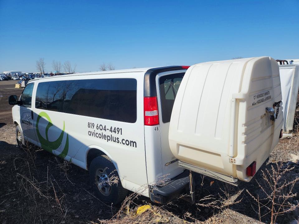 2017 Chevrolet Express G3500 მანქანა იყიდება აუქციონზე, vin: 1GAZGNFGXH1345572, აუქციონის ნომერი: 78748355