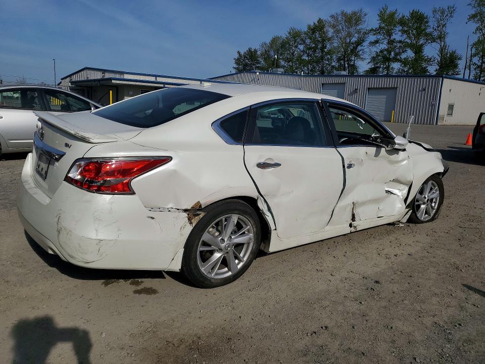 51800176 :رقم المزاد ، 1N4AL3AP2FC192432 vin ، 2015 Nissan Altima مزاد بيع