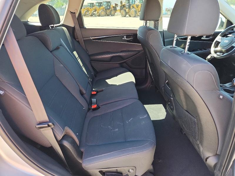 2020 Kia Sorento მანქანა იყიდება აუქციონზე, vin: 5XYPG4A32LG625301, აუქციონის ნომერი: 48698146