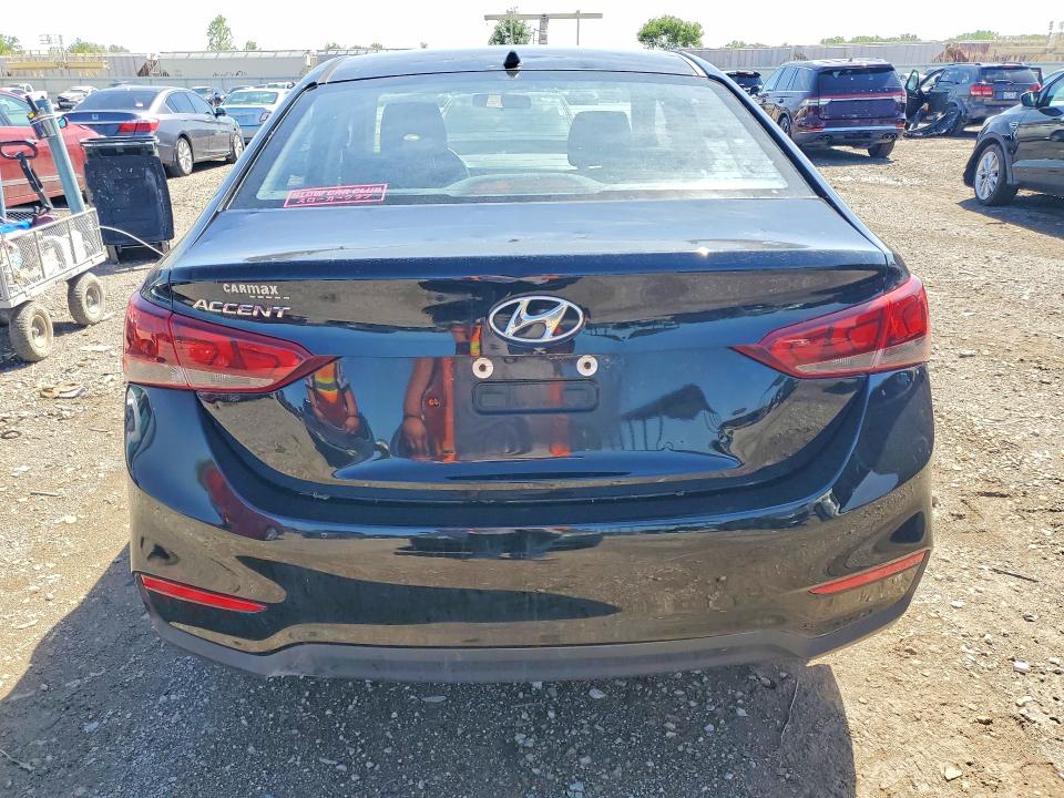 2018 Hyundai Accent მანქანა იყიდება აუქციონზე, vin: 3KPC24A32JE025725, აუქციონის ნომერი: 51124376