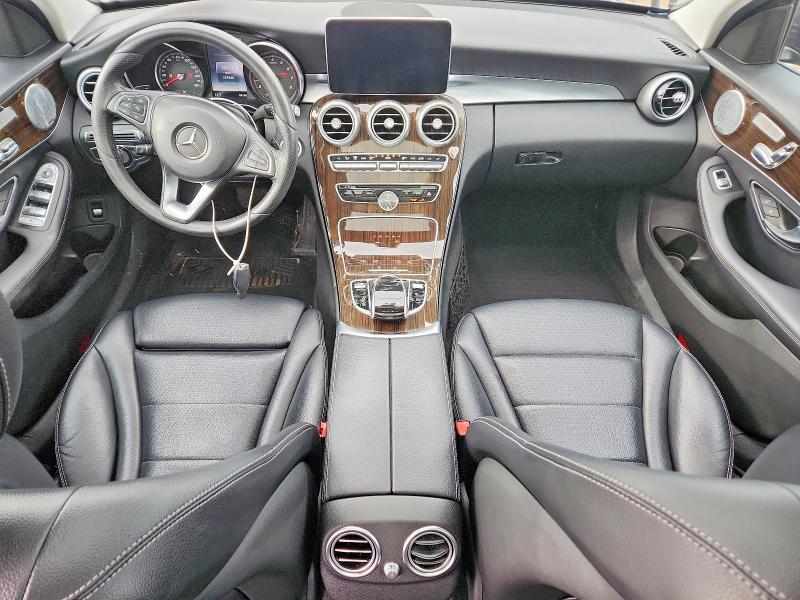 2016 Mercedes-benz C მანქანა იყიდება აუქციონზე, vin: 55SWF4KB4GU161685, აუქციონის ნომერი: 51445296