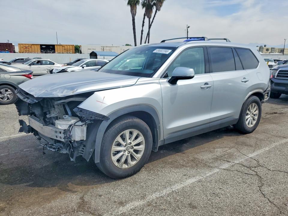 Продажа на аукционе авто 2025 Toyota Grand Highlander, vin: 5TDAAAA5XSS033427, номер лота: 49682396