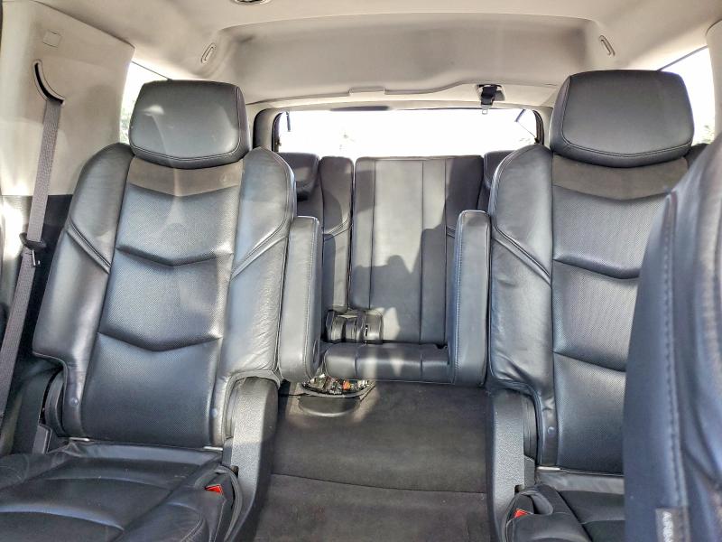 49794866 :رقم المزاد ، 1GYS3AKJ0LR266916 vin ، 2020 Cadillac Escalade مزاد بيع