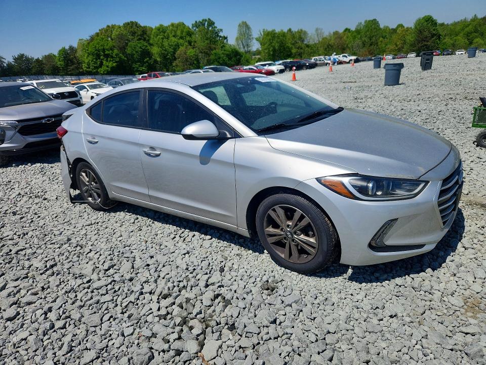 2017 Hyundai Elantra მანქანა იყიდება აუქციონზე, vin: 5NPD84LF8HH069552, აუქციონის ნომერი: 50161386
