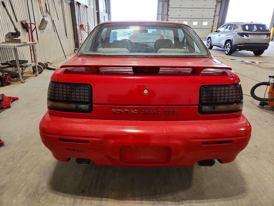 48666426 :رقم المزاد ، 1G2WJ12M0RF313884 vin ، 1994 Pontiac Grand Prix مزاد بيع