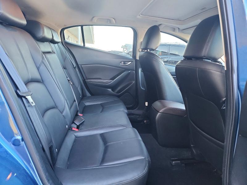 2018 Mazda 3 მანქანა იყიდება აუქციონზე, vin: 3MZBN1L38JM188168, აუქციონის ნომერი: 50921726