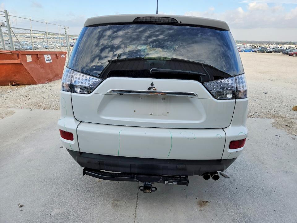 50252656 :رقم المزاد ، JA4JT5AX7BU037976 vin ، 2011 Mitsubishi Outlander مزاد بيع