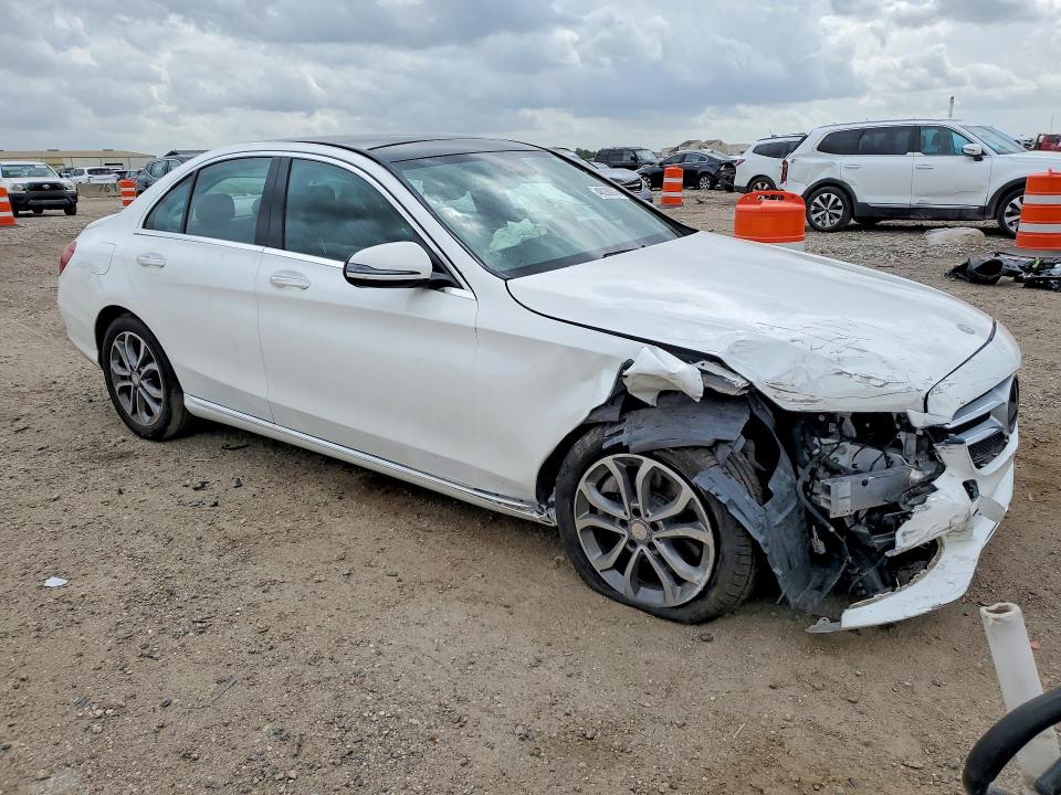 Продажа на аукционе авто 2017 Mercedes-benz C, vin: 55SWF4KB6HU188324, номер лота: 48290976