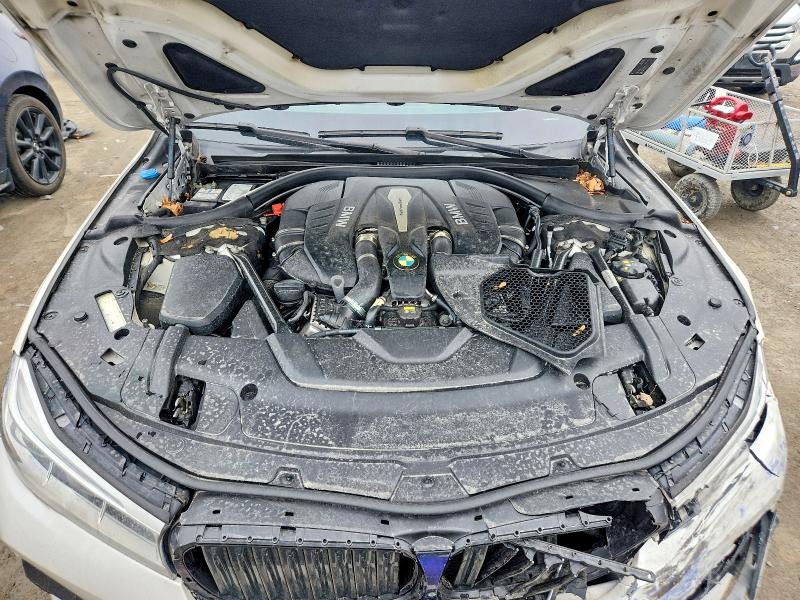 2016 Bmw 750 მანქანა იყიდება აუქციონზე, vin: WBA7F2C57GG419073, აუქციონის ნომერი: 49562946