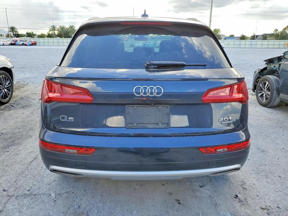 Продаж на аукціоні авто 2018 Audi Q5, vin: WA1BNAFYXJ2213552, номер лоту: 48669476