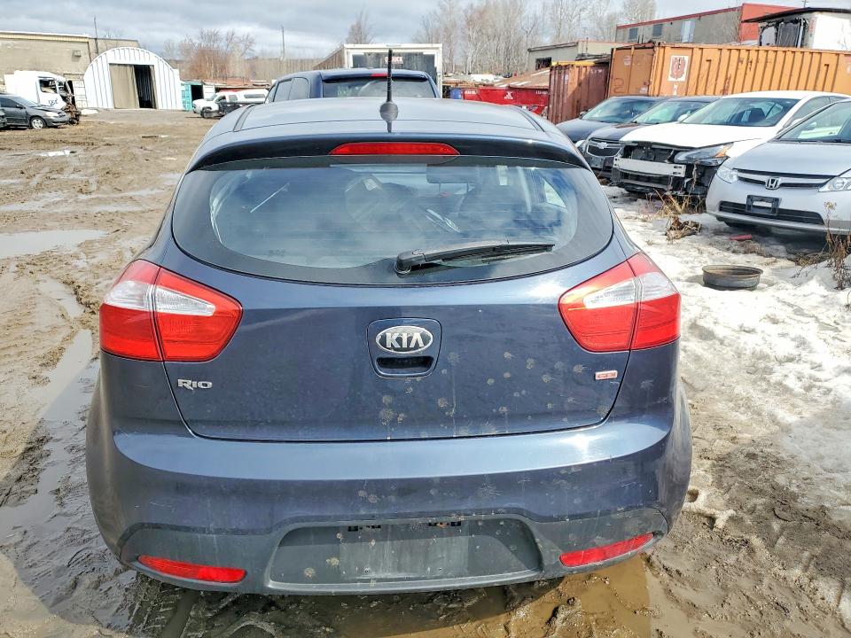 48514786 :رقم المزاد ، KNADM5A38D6851118 vin ، 2013 Kia Rio 5-door مزاد بيع