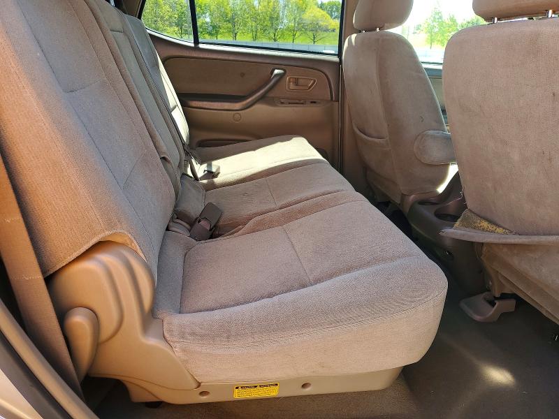 51535656 :رقم المزاد ، 5TDBT44A34S205180 vin ، 2004 Toyota Sequoia مزاد بيع
