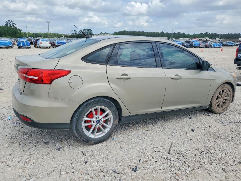 49664706 :رقم المزاد ، 1FADP3F29FL210648 vin ، 2015 Ford Focus مزاد بيع