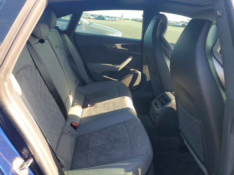 50195356 :رقم المزاد ، WAUB4CF57KA069781 vin ، 2019 Audi S5 مزاد بيع