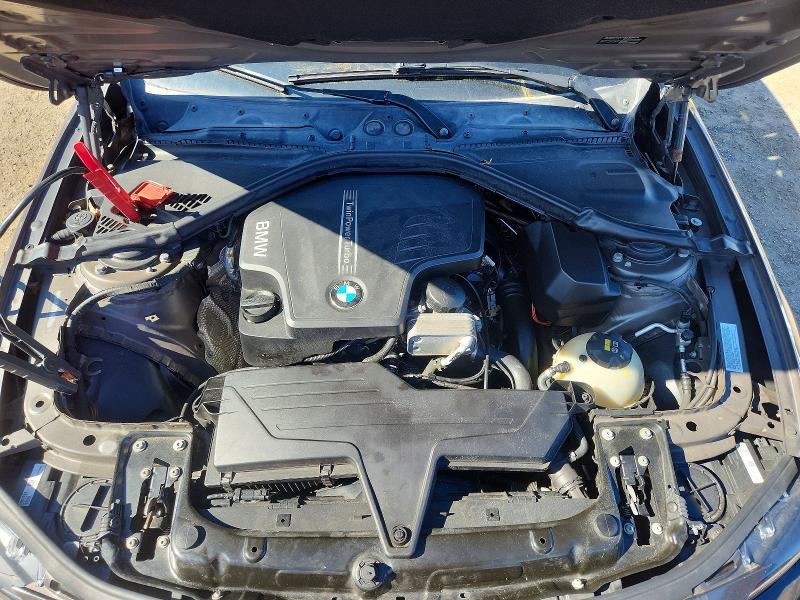 2015 Bmw 328 მანქანა იყიდება აუქციონზე, vin: WBA3B5C51FF960555, აუქციონის ნომერი: 49463526