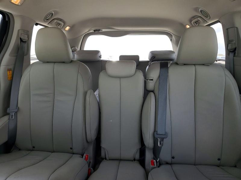 2014 Toyota Sienna მანქანა იყიდება აუქციონზე, vin: 5TDYK3DC8ES520115, აუქციონის ნომერი: 48163116