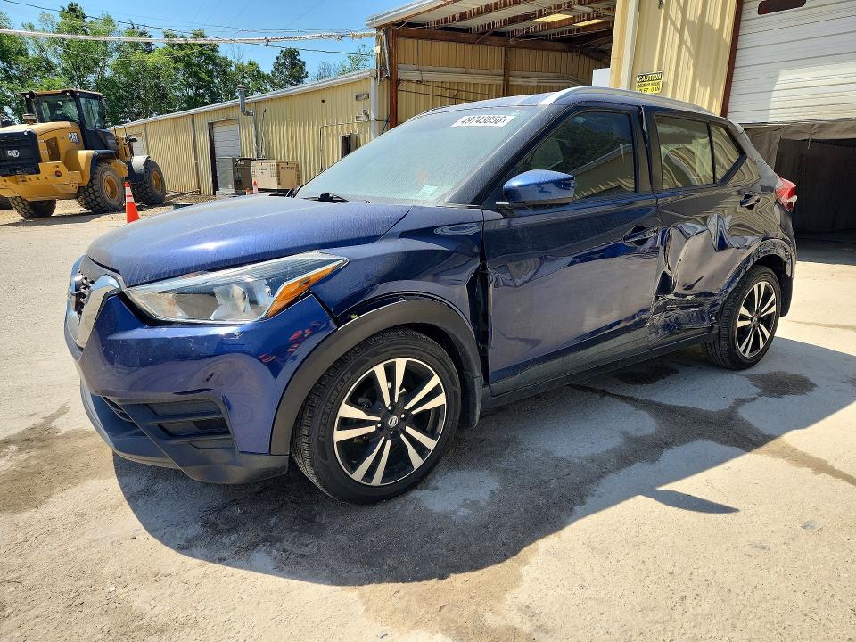 49743856 :رقم المزاد ، 3N1CP5CU4JL541872 vin ، 2018 Nissan Kicks مزاد بيع