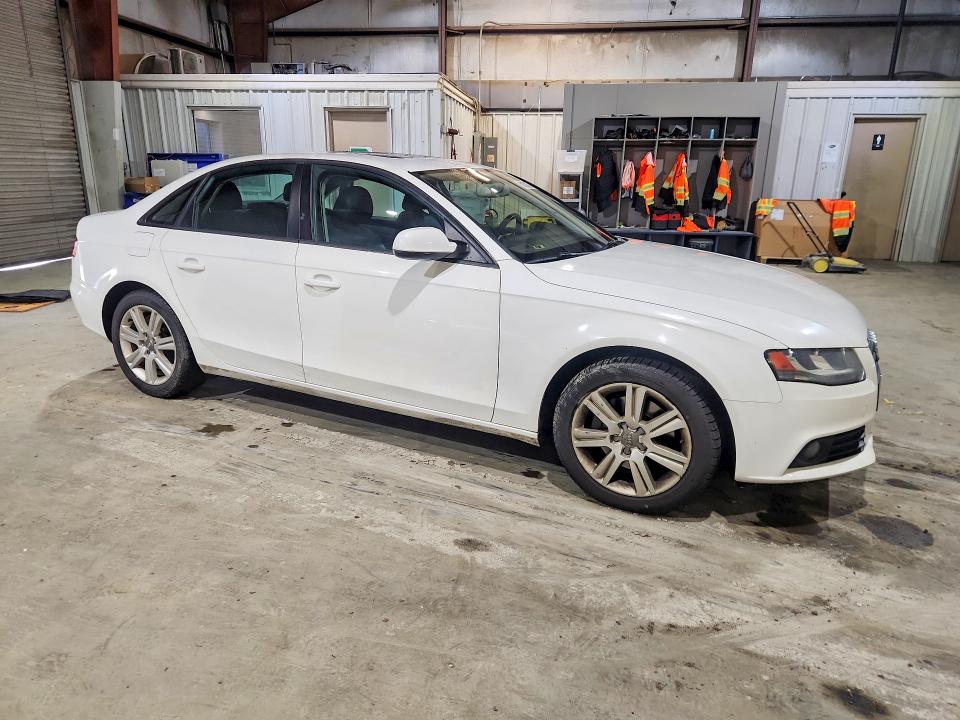 Продаж на аукціоні авто 2011 Audi A4, vin: WAUAFAFL1BN010372, номер лоту: 50132986