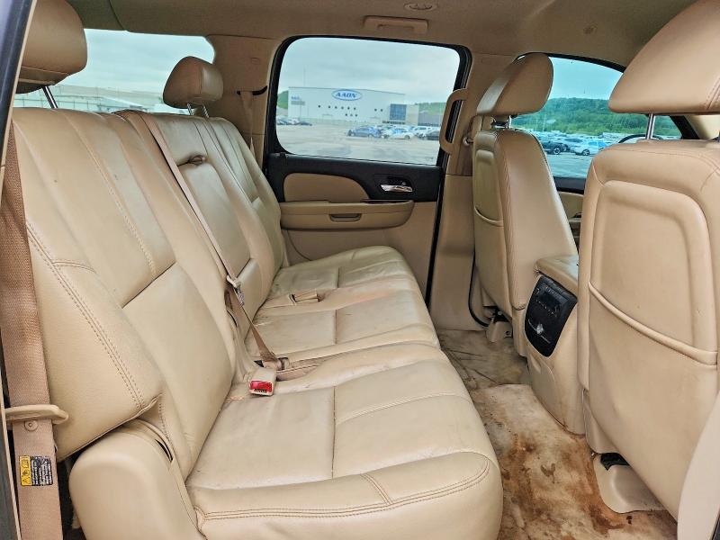 2007 Chevrolet Suburban მანქანა იყიდება აუქციონზე, vin: 1GNFK163X7J170521, აუქციონის ნომერი: 51782326