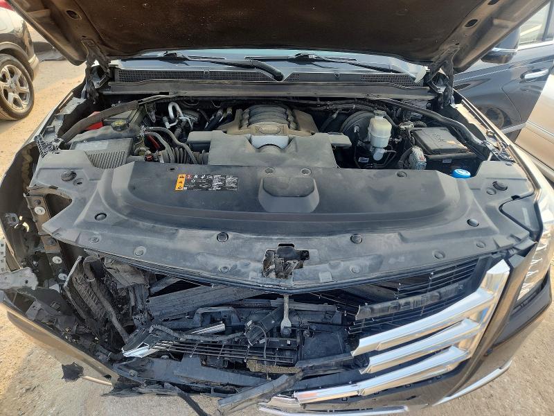 51606656 :رقم المزاد ، 1GYS4JKJ0LR105088 vin ، 2020 Cadillac Escalade مزاد بيع