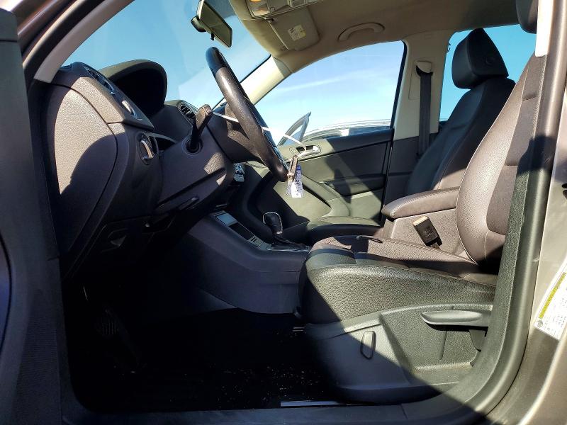 Продаж на аукціоні авто 2011 Volkswagen Tiguan, vin: WVGAV7AX2BW504233, номер лоту: 49685616