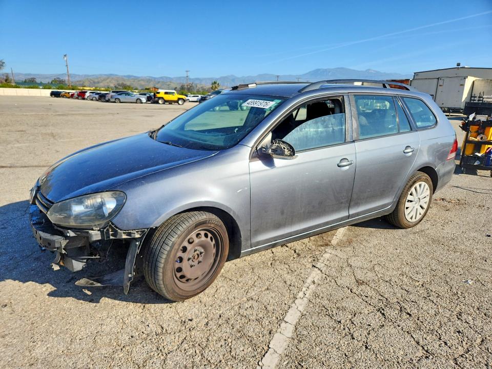 48991976 :رقم المزاد ، 3VWPP7AJ2DM636560 vin ، 2013 Volkswagen Jetta مزاد بيع
