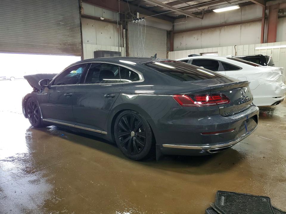 2020 Volkswagen Arteon მანქანა იყიდება აუქციონზე, vin: WVWBR7AN6LE015210, აუქციონის ნომერი: 46780536