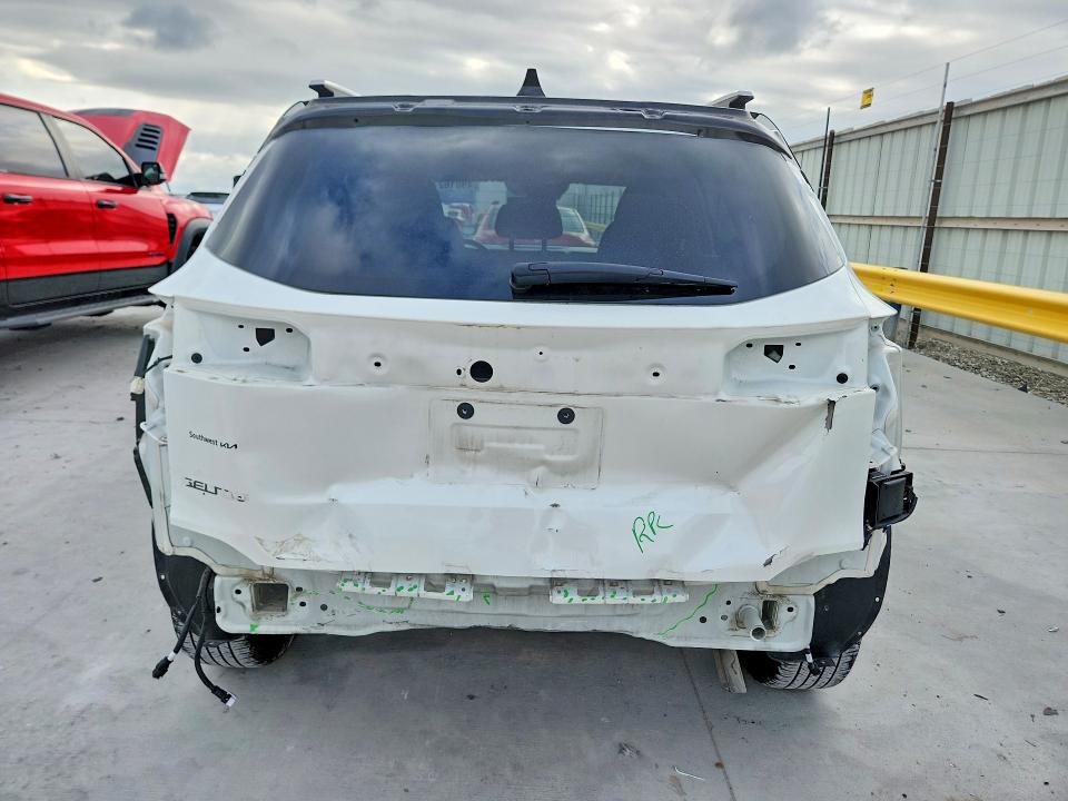 Продаж на аукціоні авто 2025 Kia Seltos, vin: KNDEU2AA0S7676150, номер лоту: 49816276