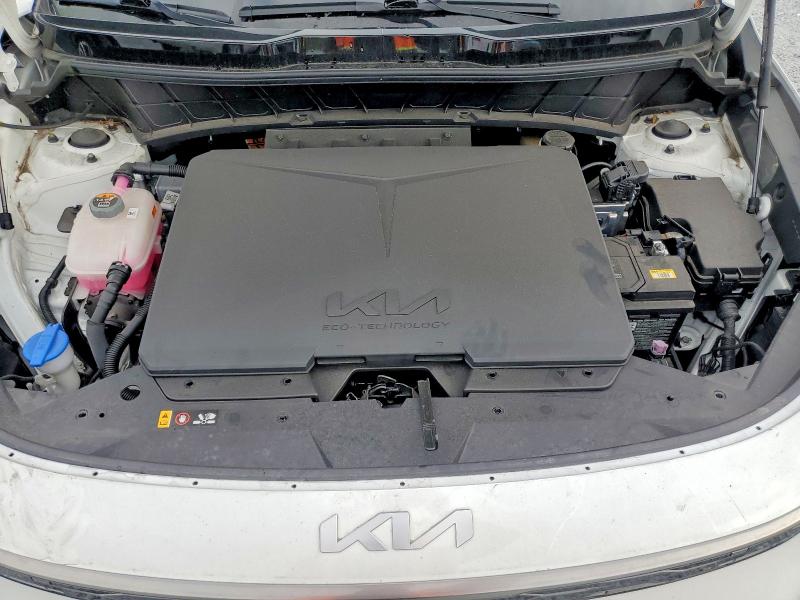 51860676 :رقم المزاد ، KNDCR3L13R5098143 vin ، 2024 Kia Niro Ev مزاد بيع