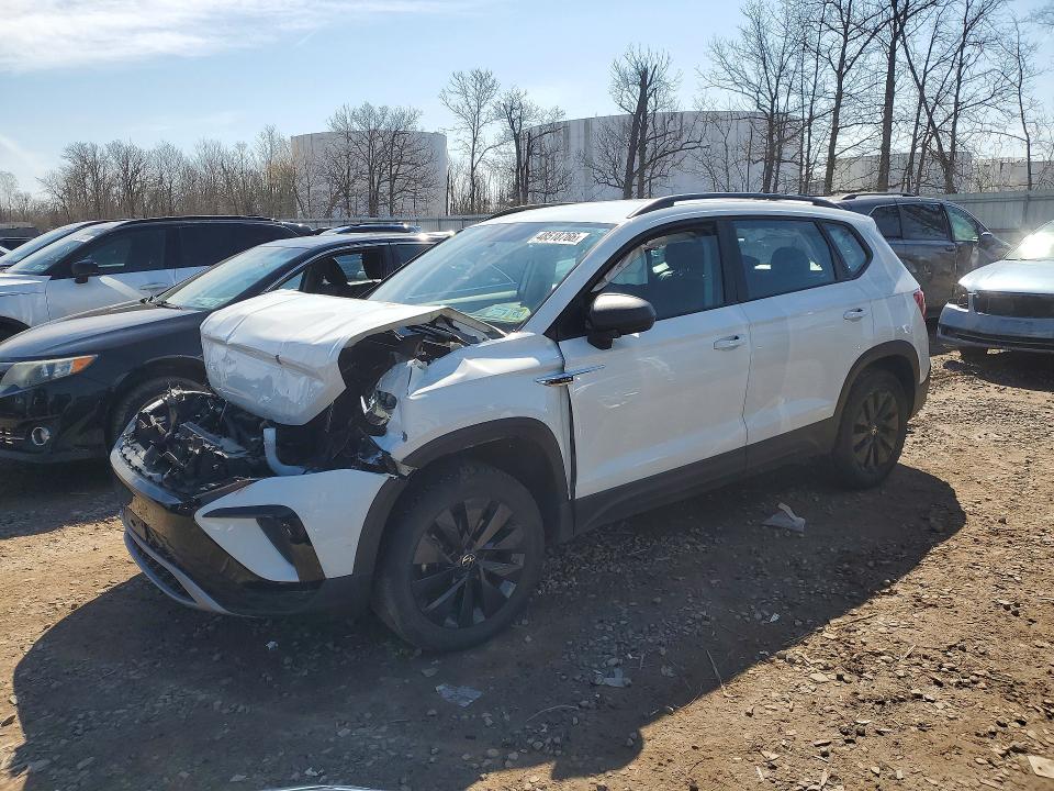 Продаж на аукціоні авто 2022 Volkswagen Taos, vin: 3VVAX7B22NM041324, номер лоту: 48518766