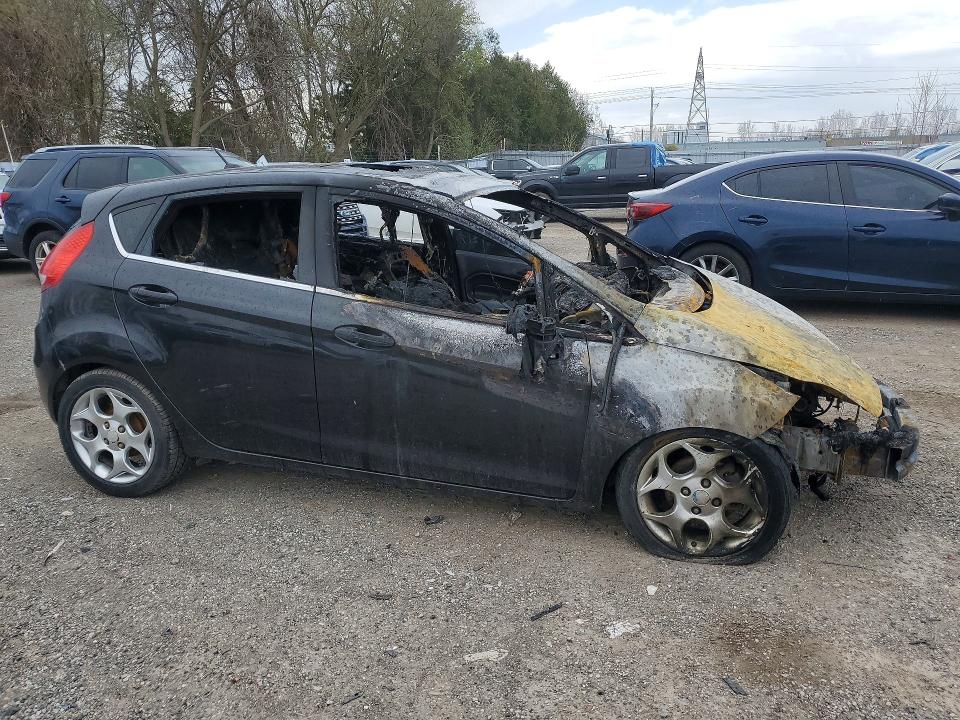 2011 Ford Fiesta მანქანა იყიდება აუქციონზე, vin: 3FADP4FJ2BM161217, აუქციონის ნომერი: 50808386