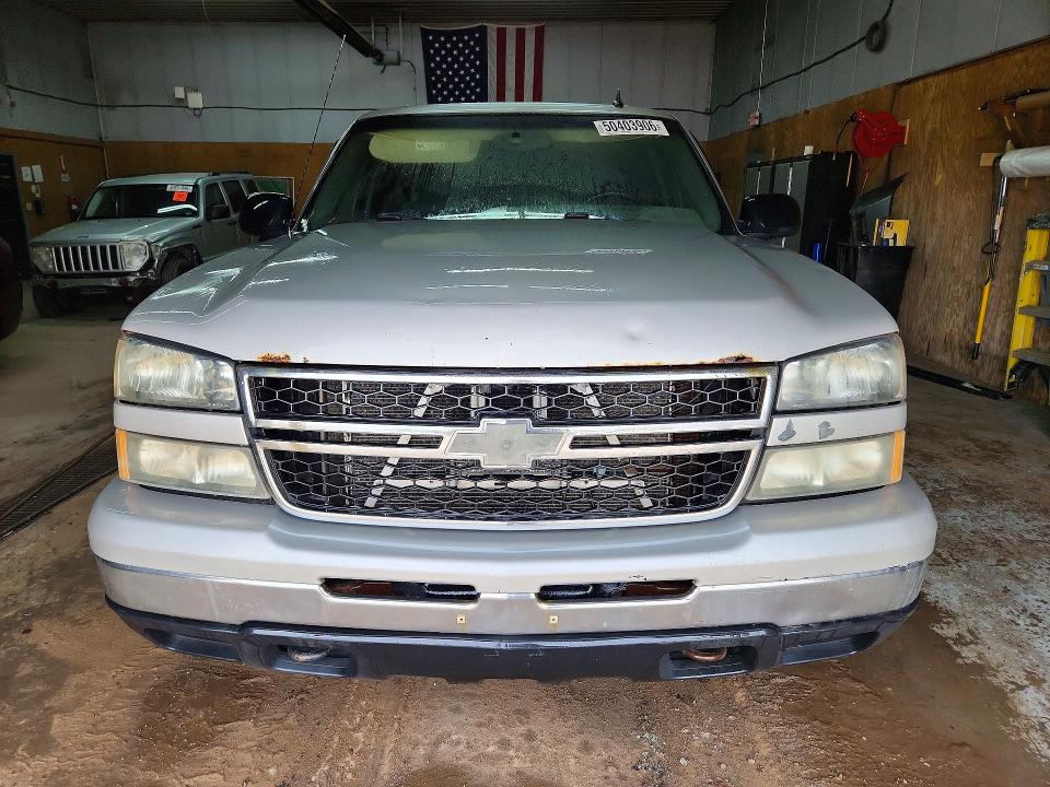 Продаж на аукціоні авто 2006 Chevrolet Silverado, vin: 2GCEK13T261212942, номер лоту: 50403906