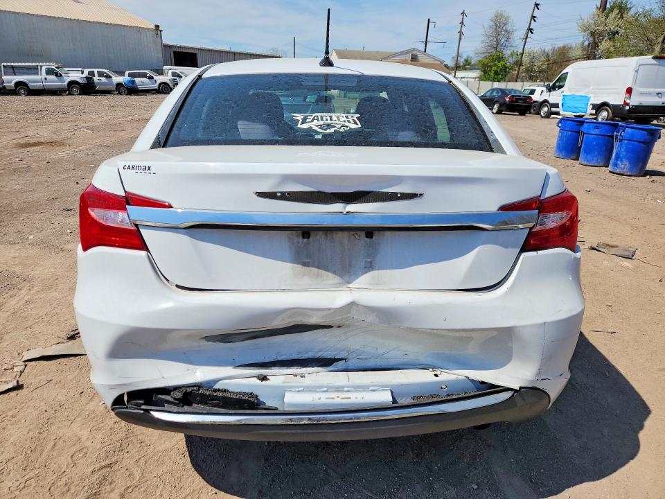 Продажа на аукционе авто 2014 Chrysler 200, vin: 1C3CCBAB6EN212271, номер лота: 49811506