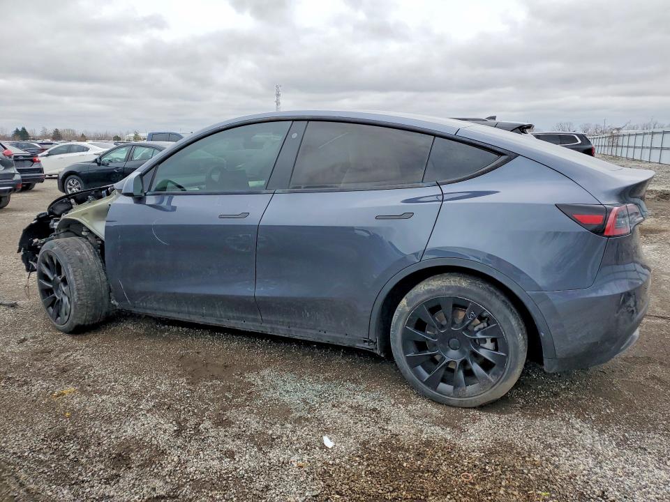 Продажа на аукционе авто 2022 Tesla Model Y, vin: 7SAYGDEE7NF516992, номер лота: 46992746
