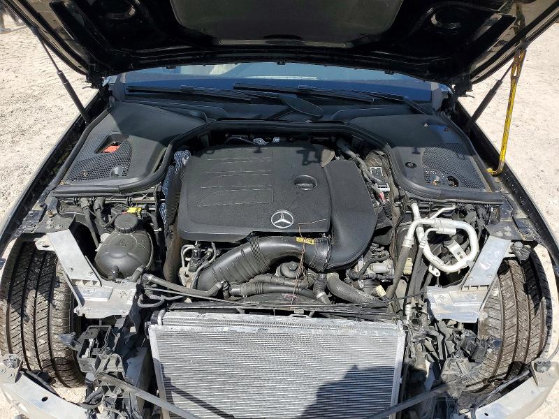 50213936 :رقم المزاد ، WDDZF8DB1LA701019 vin ، 2020 Mercedes-benz E مزاد بيع