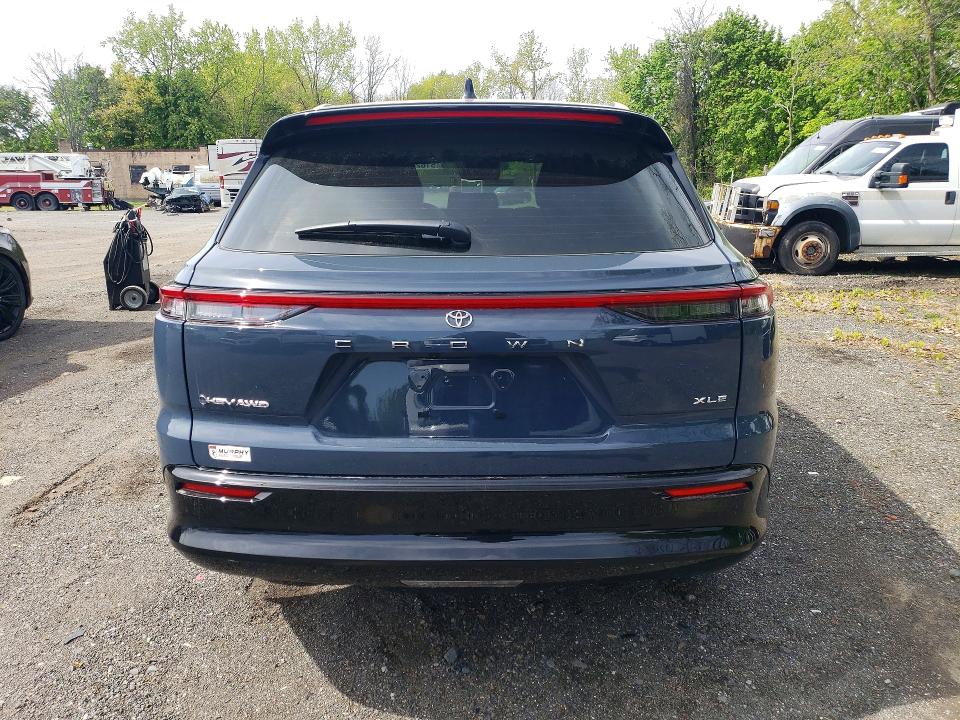 51620446 :رقم المزاد ، JTDACAAJ6S3025964 vin ، 2025 Toyota Crown Signia مزاد بيع