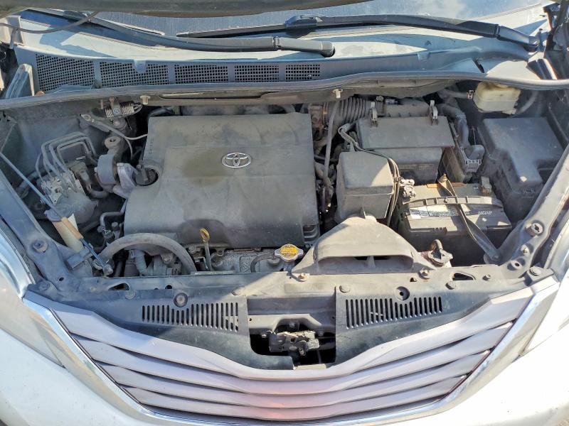 Продаж на аукціоні авто 2015 Toyota Sienna, vin: 5TDYK3DC5FS642979, номер лоту: 51150366