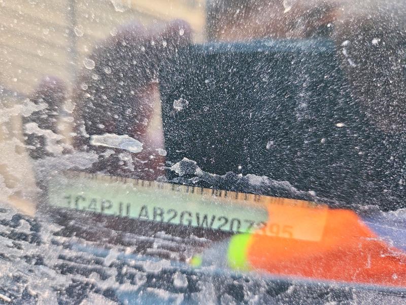 51884416 :رقم المزاد ، 1C4PJLAB2GW207395 vin ، 2016 Jeep Cherokee مزاد بيع