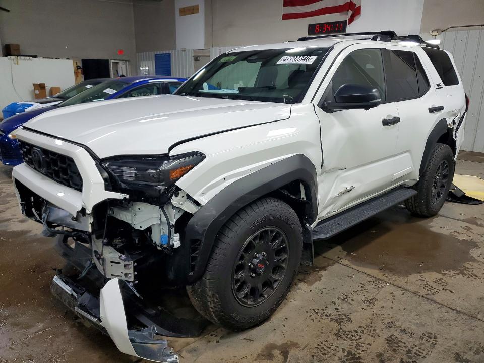 47790346 :رقم المزاد ، JTEVA5BR4S5048498 vin ، 2025 Toyota 4runner مزاد بيع