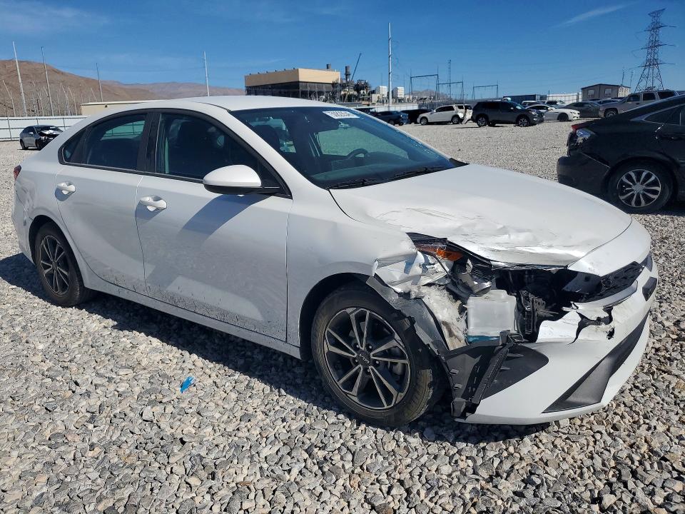 50828546 :رقم المزاد ، 3KPF24AD0RE698028 vin ، 2024 Kia Forte مزاد بيع