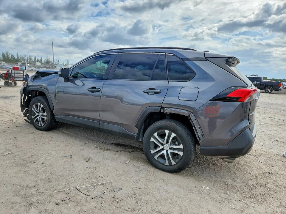 50650016 :رقم المزاد ، 2T3W1RFV6MC137767 vin ، 2021 Toyota Rav4 مزاد بيع