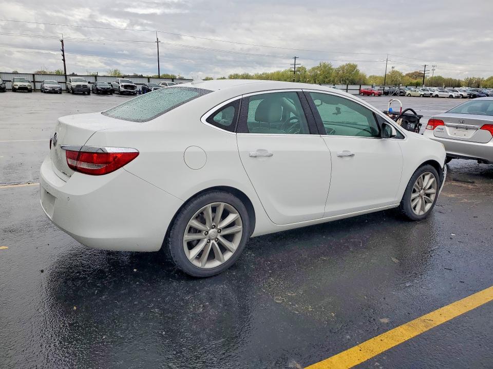 50253876 :رقم المزاد ، 1G4PR5SK1E4142398 vin ، 2014 Buick Verano مزاد بيع