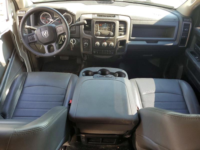 48678536 :رقم المزاد ، 3C63RRGL5JG199395 vin ، 2018 Ram 3500 مزاد بيع